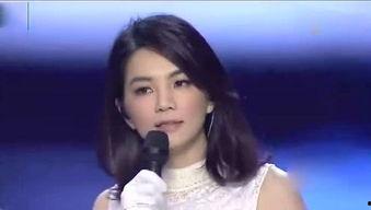 爆料娱乐圈月神,揭秘神秘明星背后的故事 第1张 爆料娱乐圈月神,揭秘神秘明星背后的故事 第1张