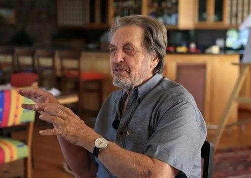 马斯克父亲爆料新闻,揭秘特斯拉创始人成长背后的故事  第1张